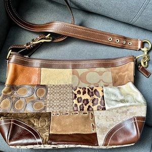 Coach Vintage Y2K Patchwork Bag. Crossbody adjustable strap.